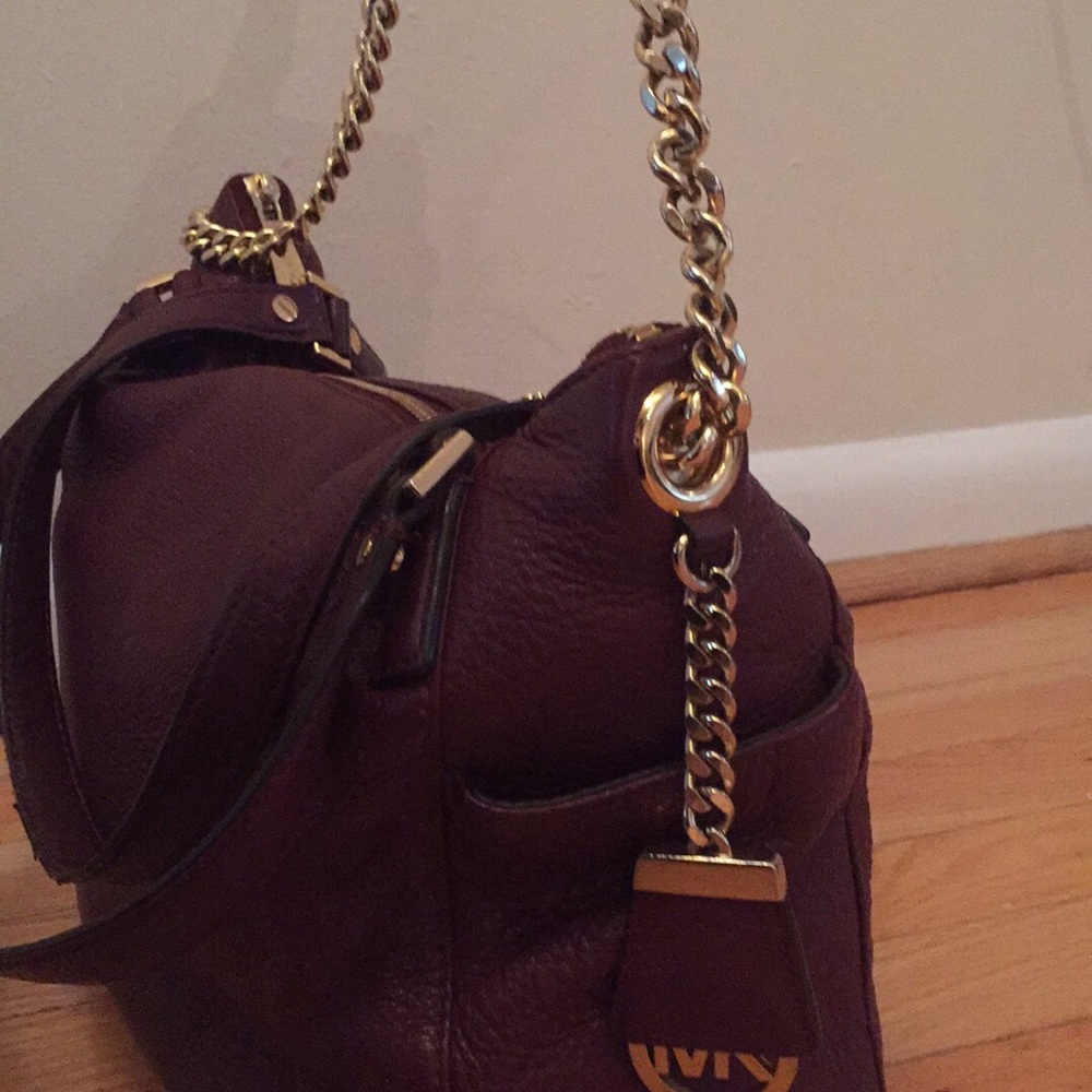Michael kors purse